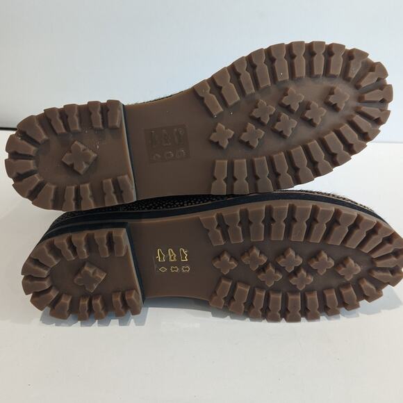 Madewell The Ivy Chelsea Boot in Mini Dot Calf Hair NWOB - Picture 9 of 9